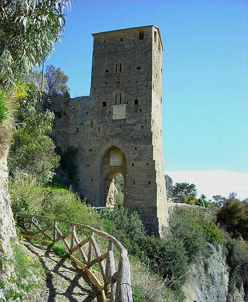 PORTA CANARDA (porta, struttura di fortificazione) - Ventimiglia (IM)  (metà XIII)