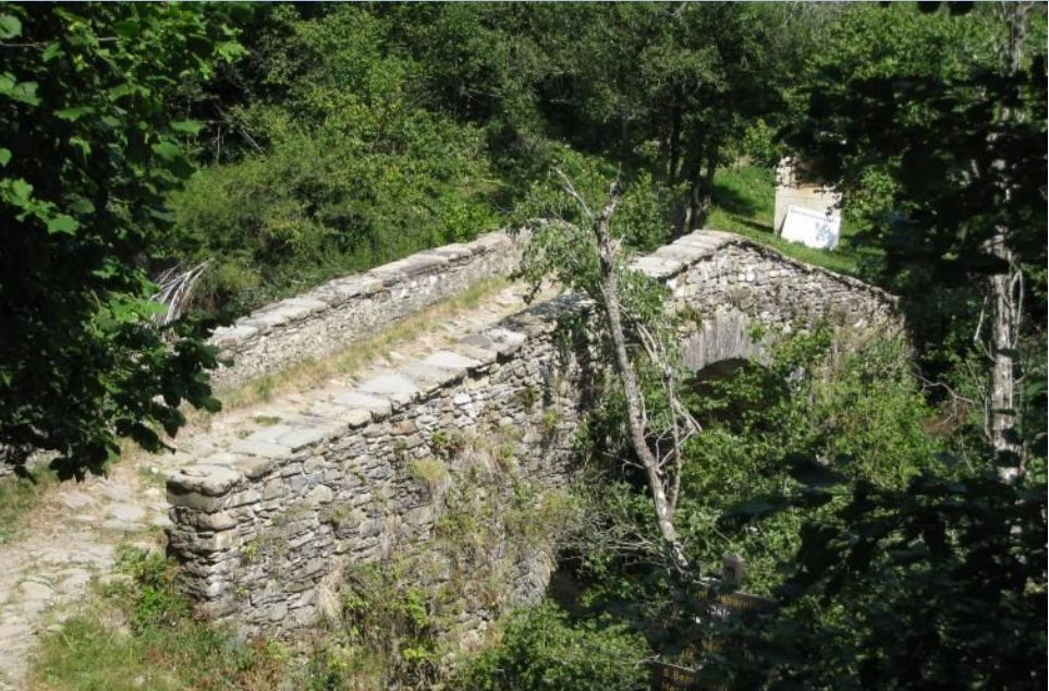 PONTE SUL TANARELLO (ponte, infrastruttura viaria) - Mendatica (IM)  (Età medievale)
