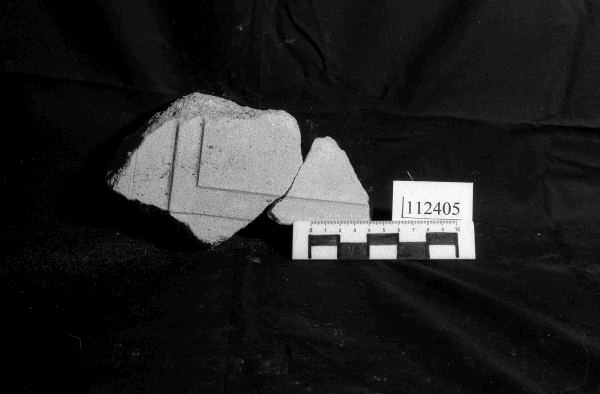 rivestimento ad intonaco/frammento (II sec. a.C)