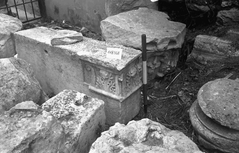 capitello a sofà di pilastro (I sec. a.C.-I sec. d.C)