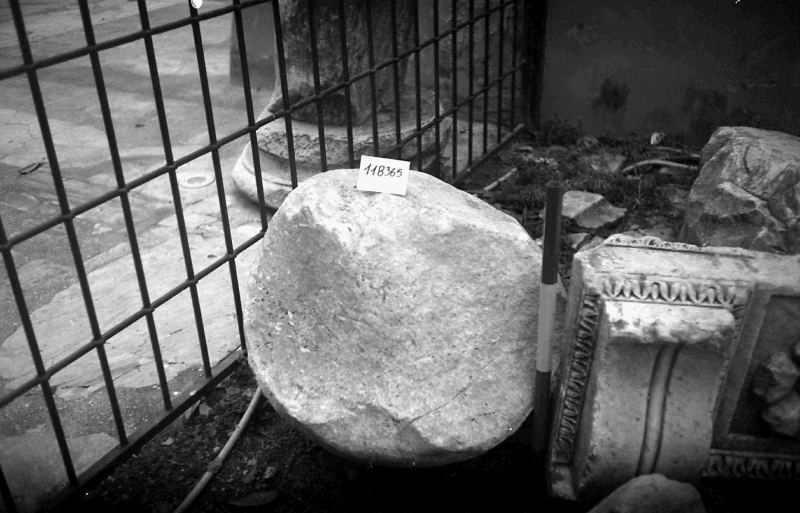 base/frammento (I sec. d.C)