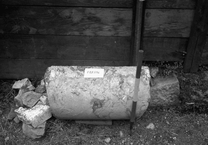 fusto liscio di colonna/frammento 