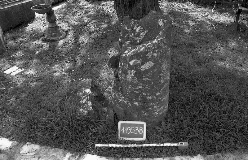 fusto liscio di colonna/frammento (I sec. a.C.-I sec. d.C)