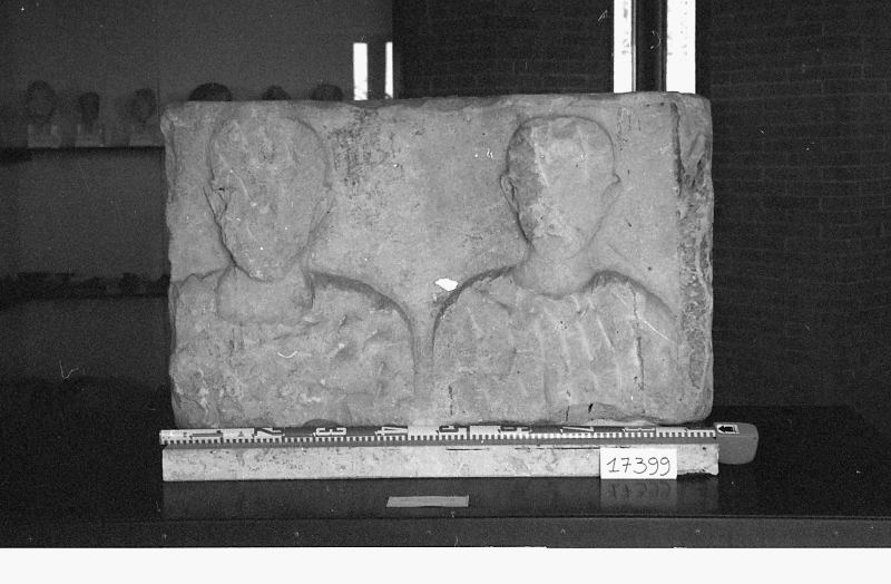 rilievo funerario (I sec. a.C.-I sec. d.C)