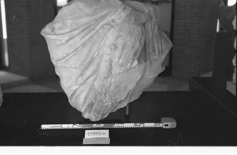 statua/frammento (I sec. a.C.-I sec. d.C)