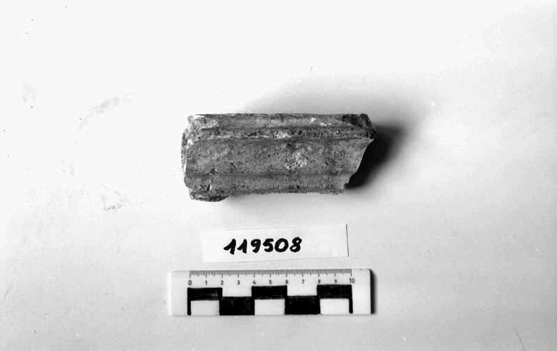 rivestimento in stucco/frammento (I sec. d.C)