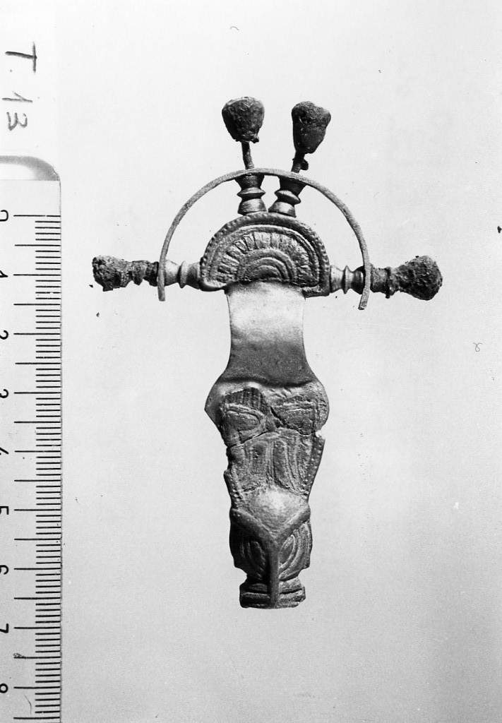 fibula ad arco - deposizione longobarda (secc. VI d.C.-VII d.C)