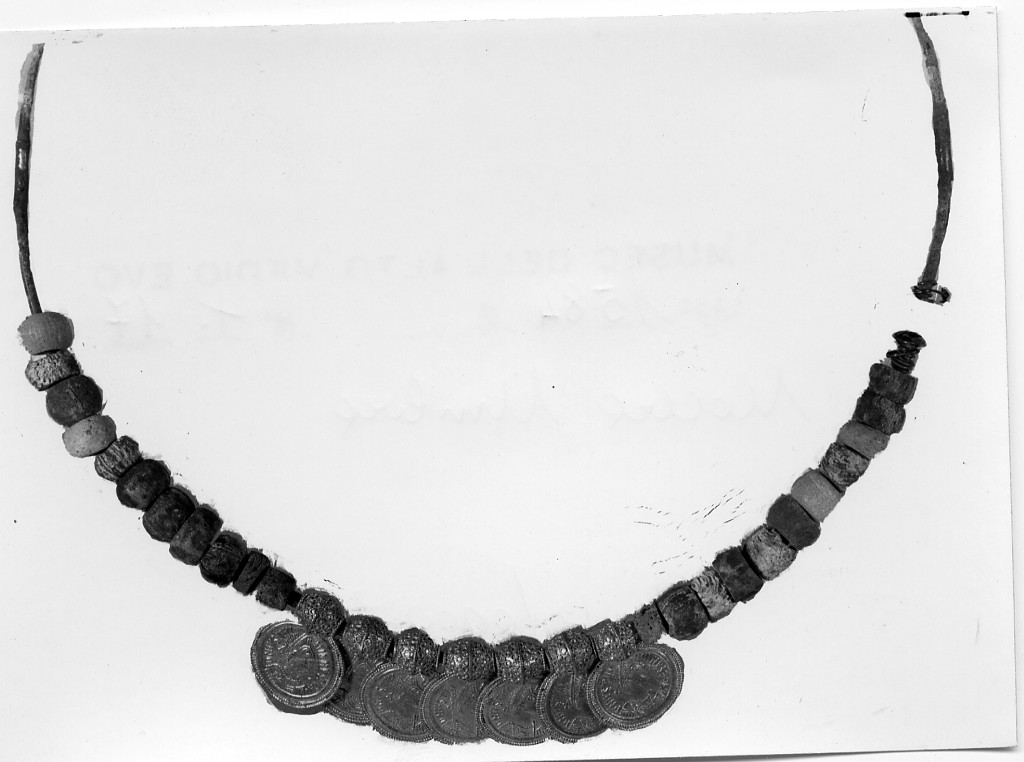 collana - deposizione longobarda (secc. VI d.C.-VII d.C)