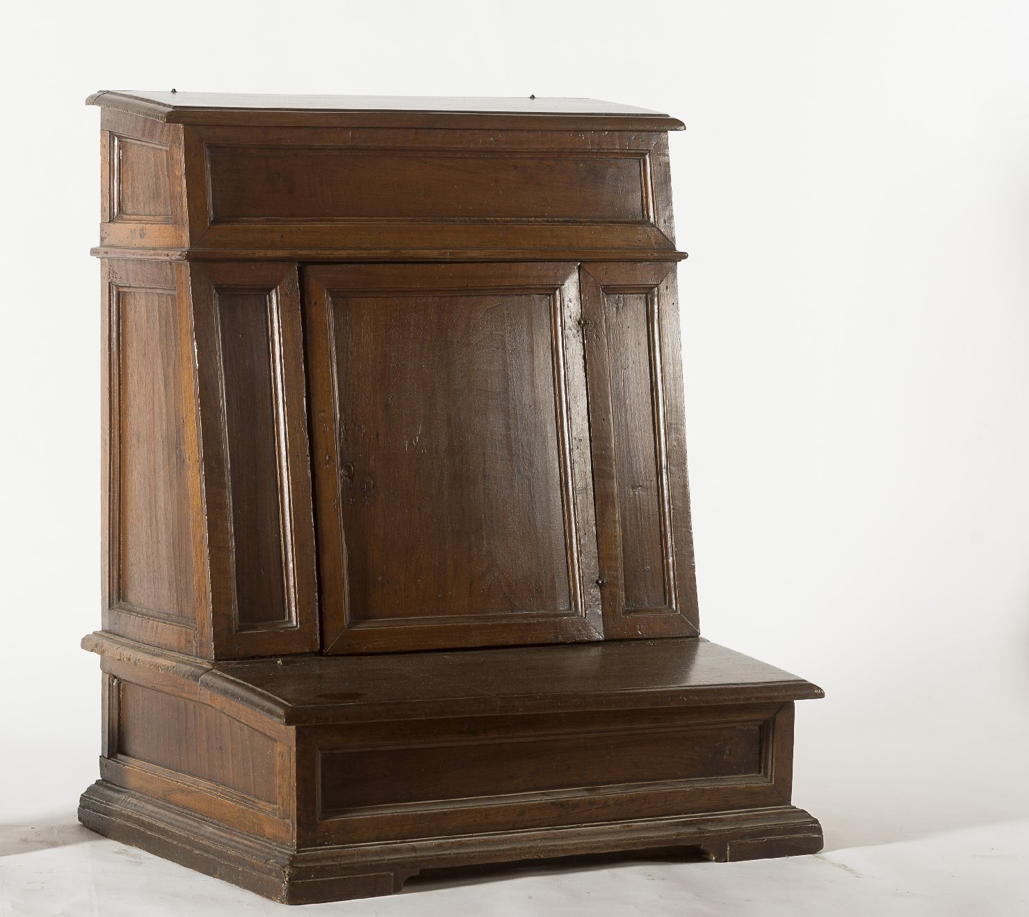 inginocchiatoio - a stipetto - bottega modenese (inizio sec. XVIII)