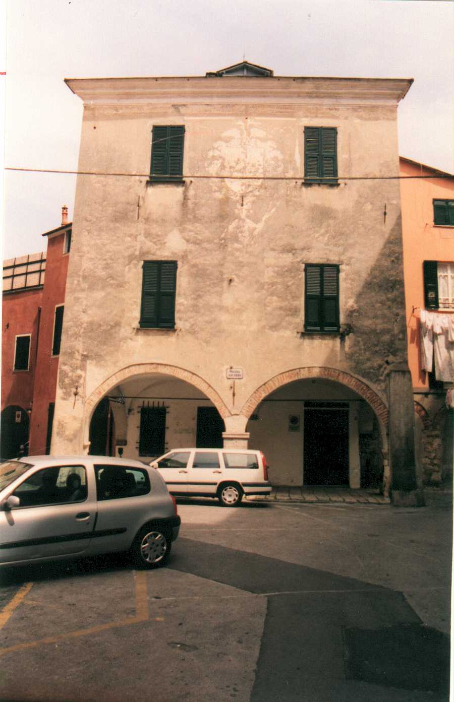 Palazzo Brunenghi (palazzo, nobiliare) - Finale Ligure (SV)  (XV, fine)