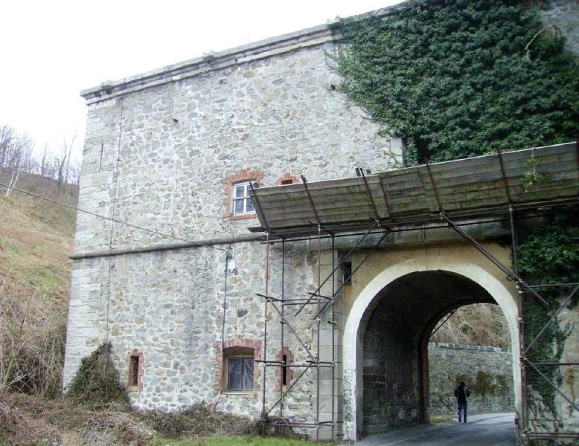 Forte Tecci (fortilizio, militare) - Altare (SV)  (XIX)