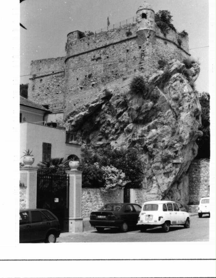 Castello della Pietra (castello, fortificato) - Pietra Ligure (SV)  (XII)