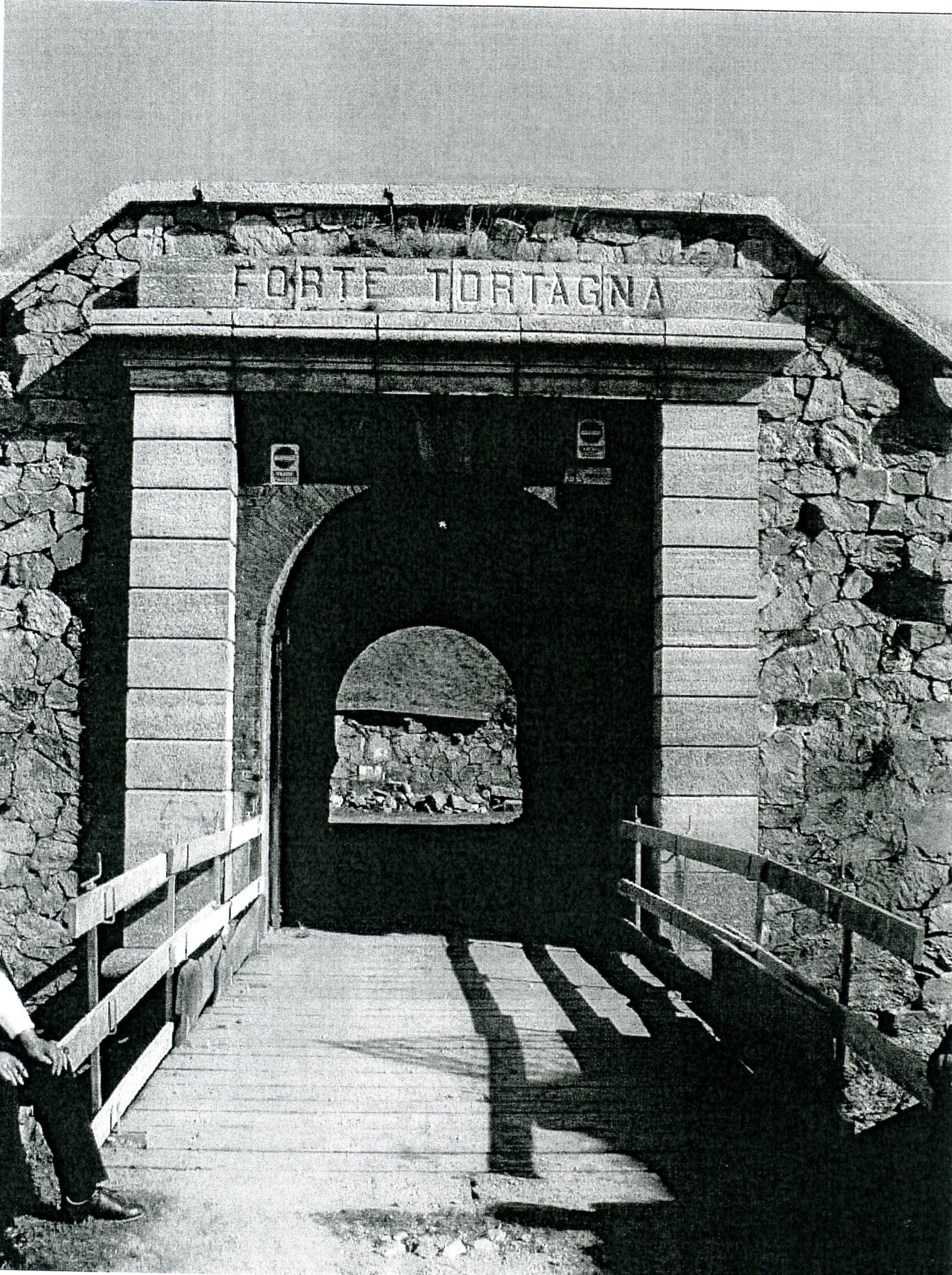 Torre Tortagna (forte, difensivo) - Calizzano (SV)  (XIX)