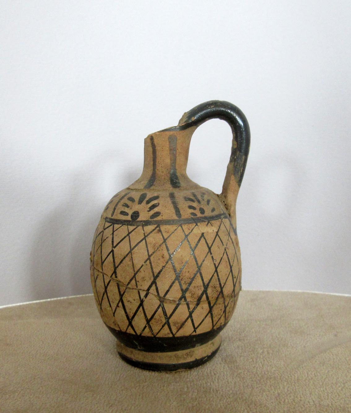 lekythos - produzione campana (seconda metà IV a.C)