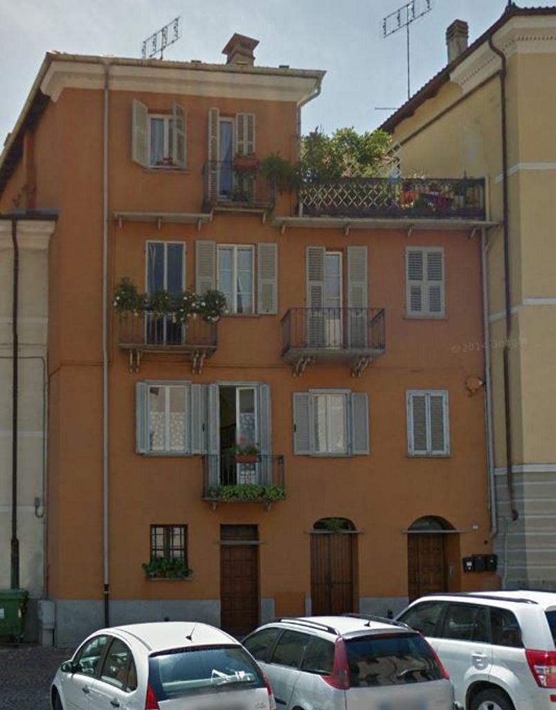 Casa in Via Alba, 3 (casa, plurifamiliare) - CUNEO (CN) 