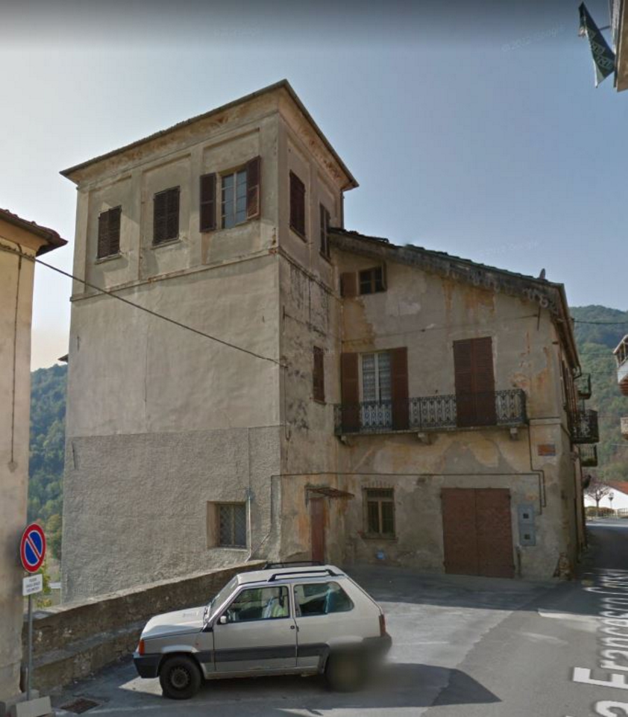 Casa in Via Francesco Corsini, 20 (casa) - Monesiglio (CN)  (XVII, inizio)