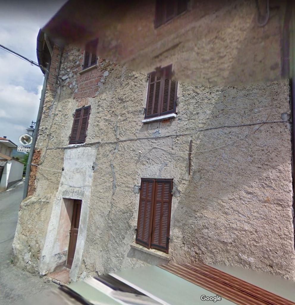 Casa in Via Roma, 28 (casa) - Montemale di Cuneo (CN)  (XIX, metà)