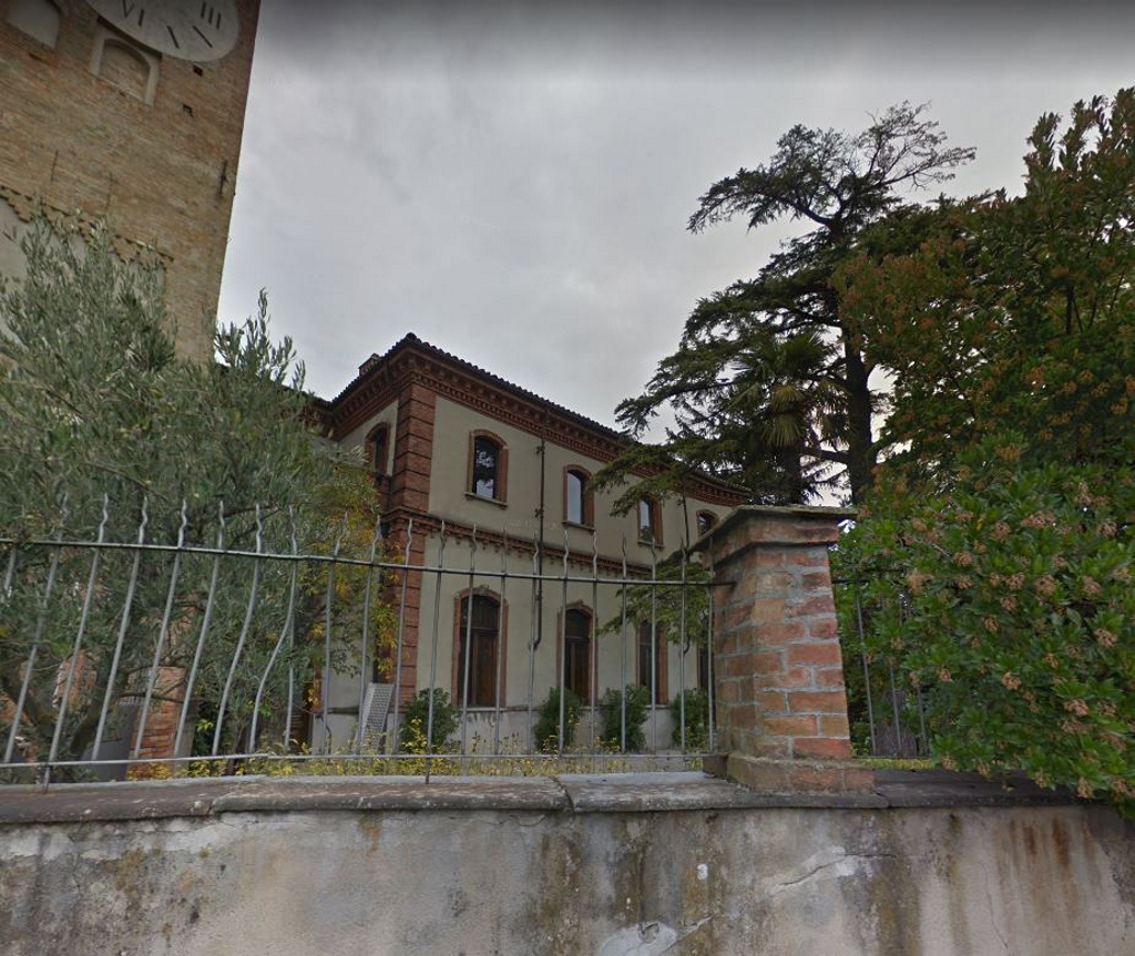 Casa Rocca (villa) - Neive (CN)  (-)