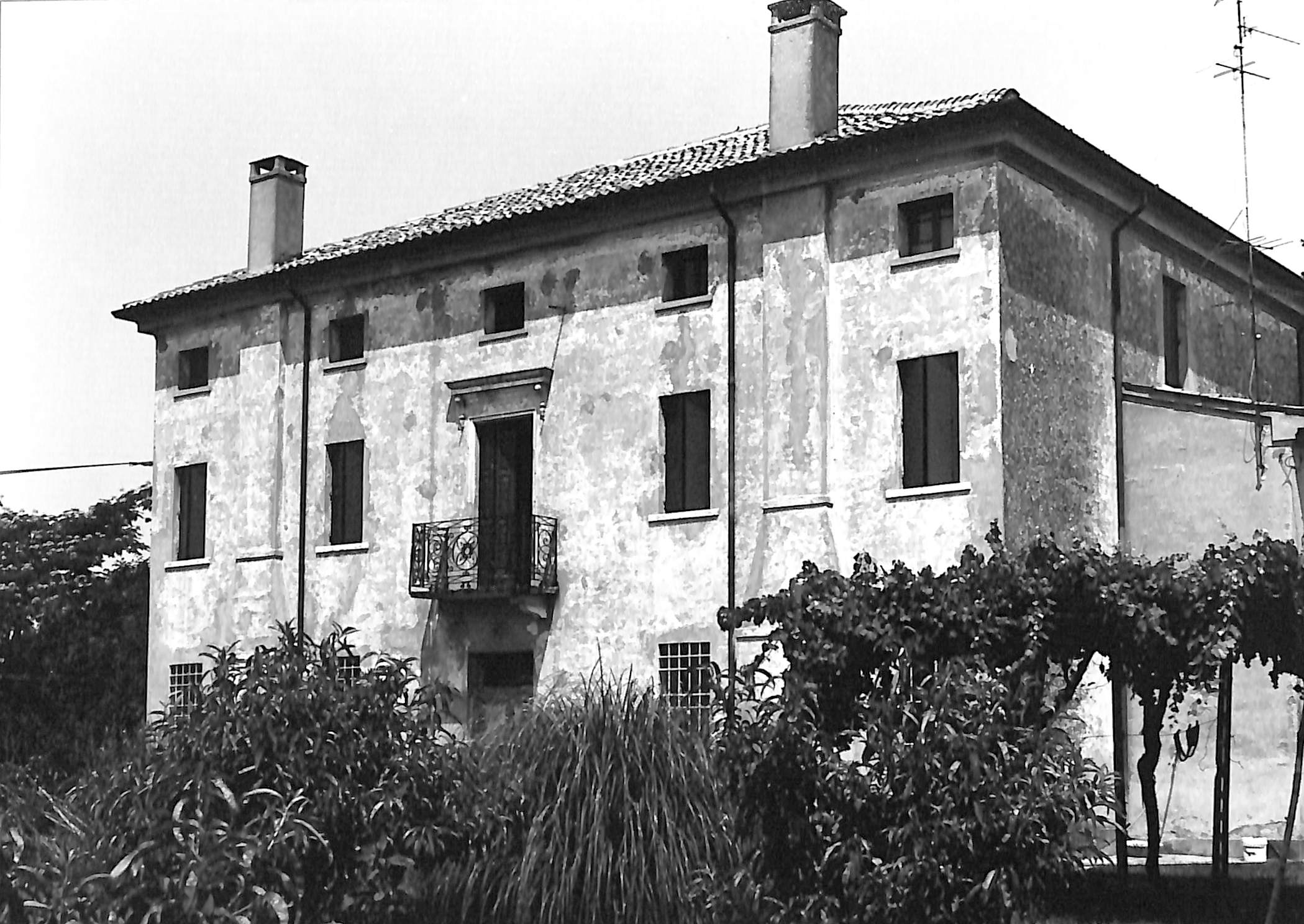 casa, signorile - Ficarolo (RO)  (XIX, metà)