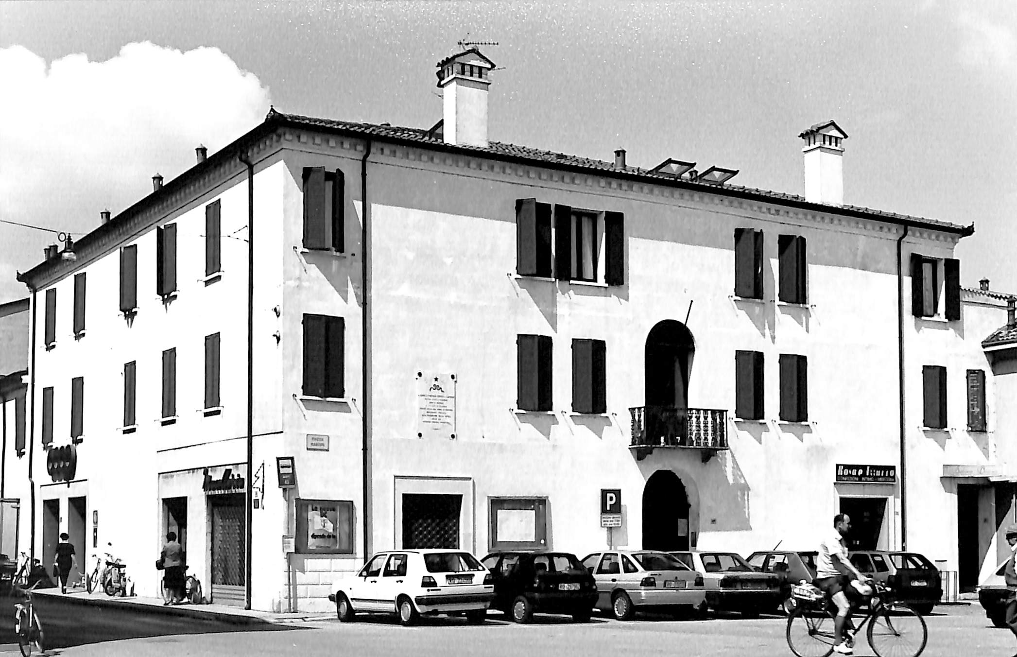 casa - Ficarolo (RO)  (XVII, fine)