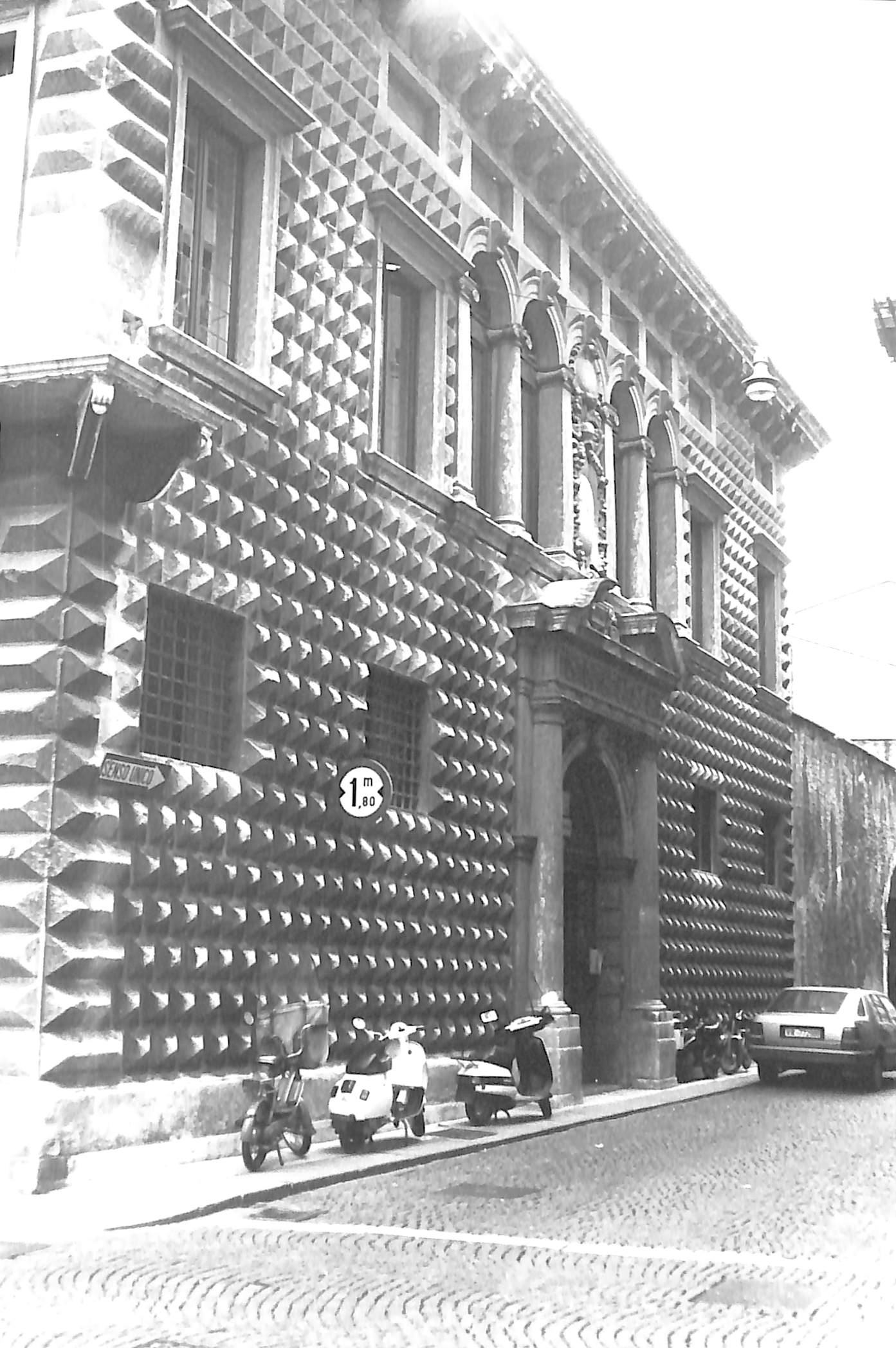 Palazzo dei Diamanti (palazzo, nobiliare) - Verona (VR)  (XVI)