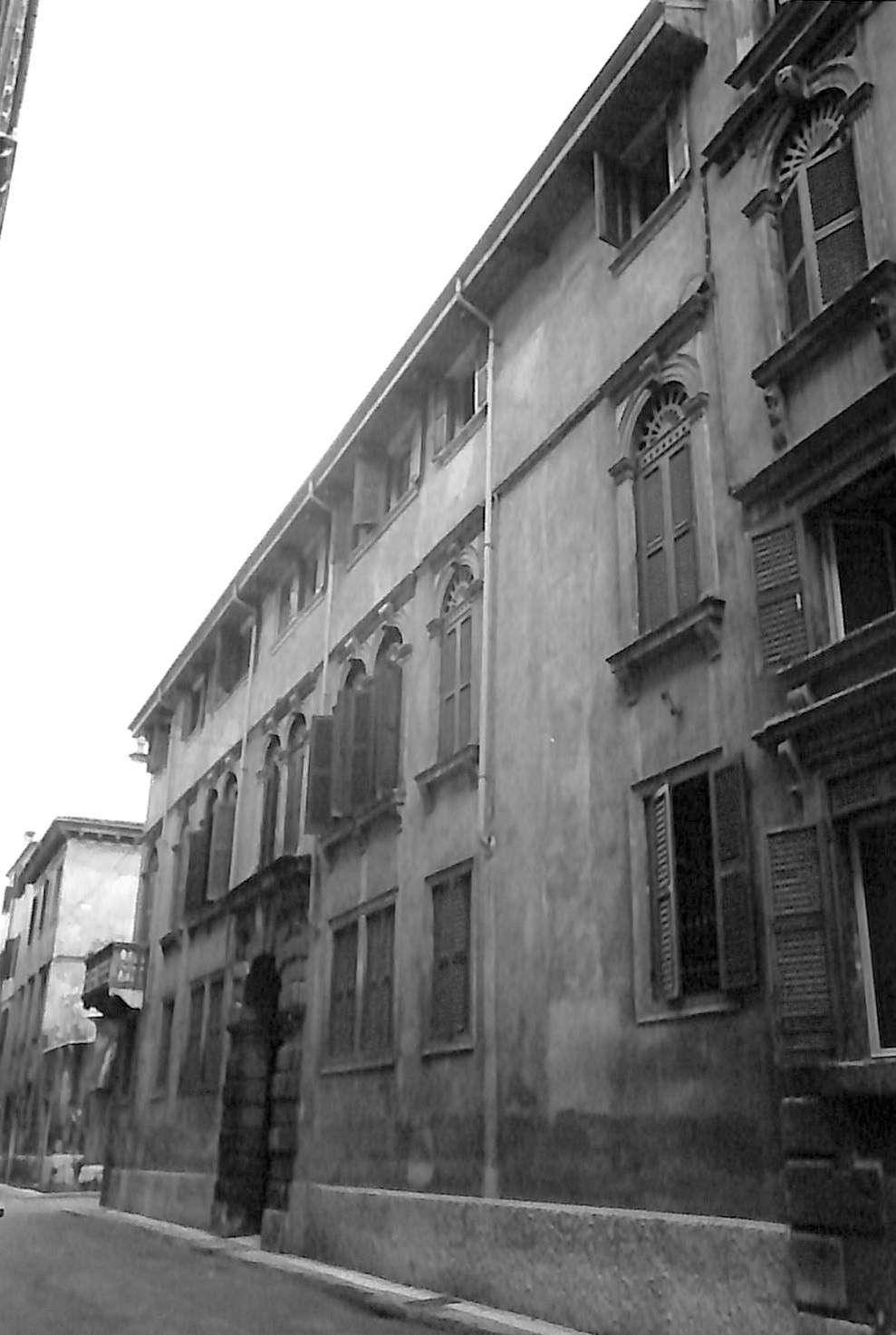 Casa Goino (casa) - Verona (VR)  (XVI)