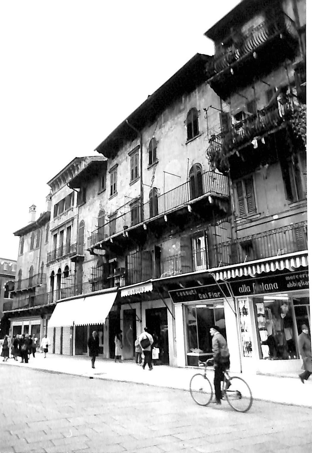 Palazzo Cabianca (palazzo) - Verona (VR)  (XV)