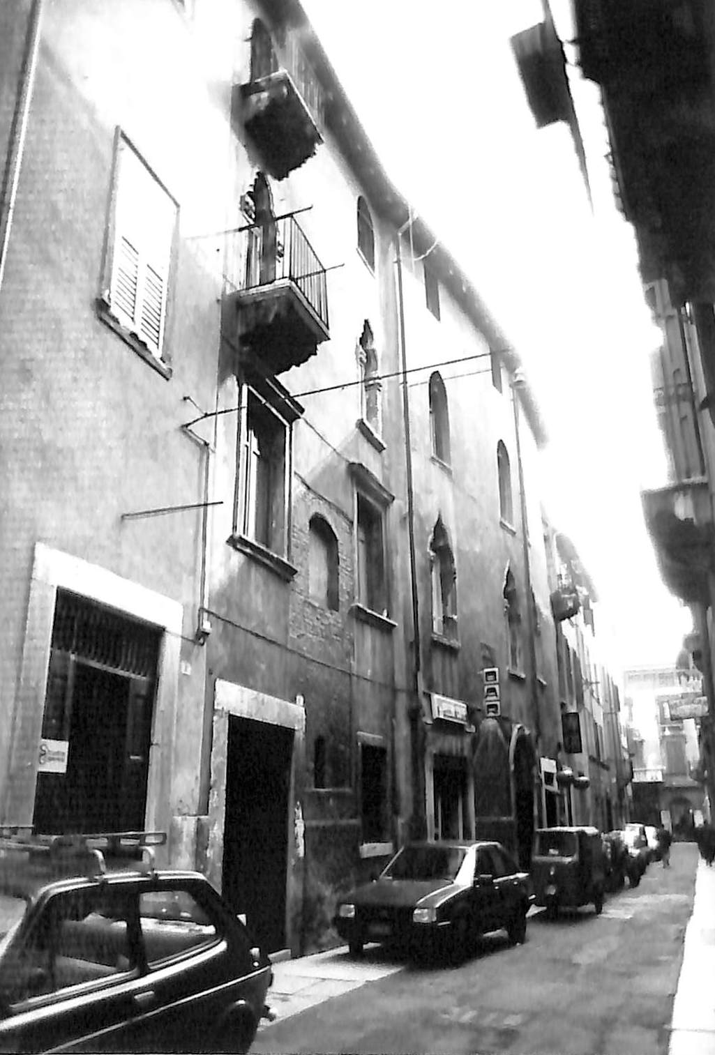 Palazzo Lanfranchini (palazzo, nobiliare) - Verona (VR)  (XV)