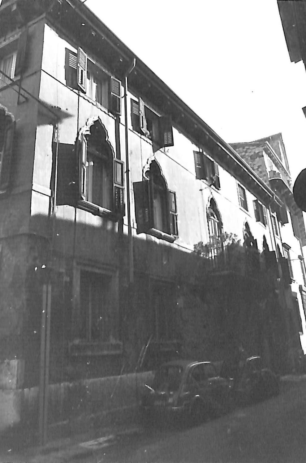 casa - Verona (VR)  (XV)
