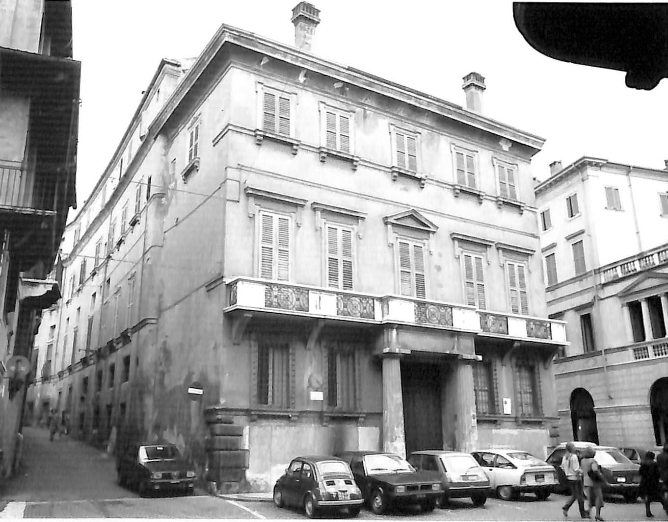 Palazzo Fattori (palazzo, nobiliare) - Verona (VR)  (XVIII)