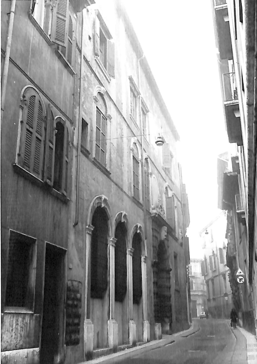 Palazzo Vimercati/ da Prato/ Malaspina/ Donatelli (palazzo, nobiliare) - Verona (VR)  (XVI)