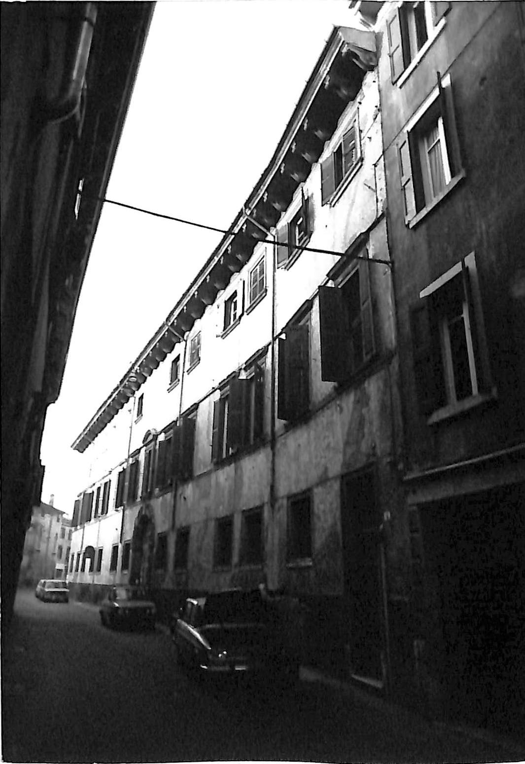 Palazzo Cartolari/ Ferrari (palazzo, nobiliare) - Verona (VR)  (XVIII)