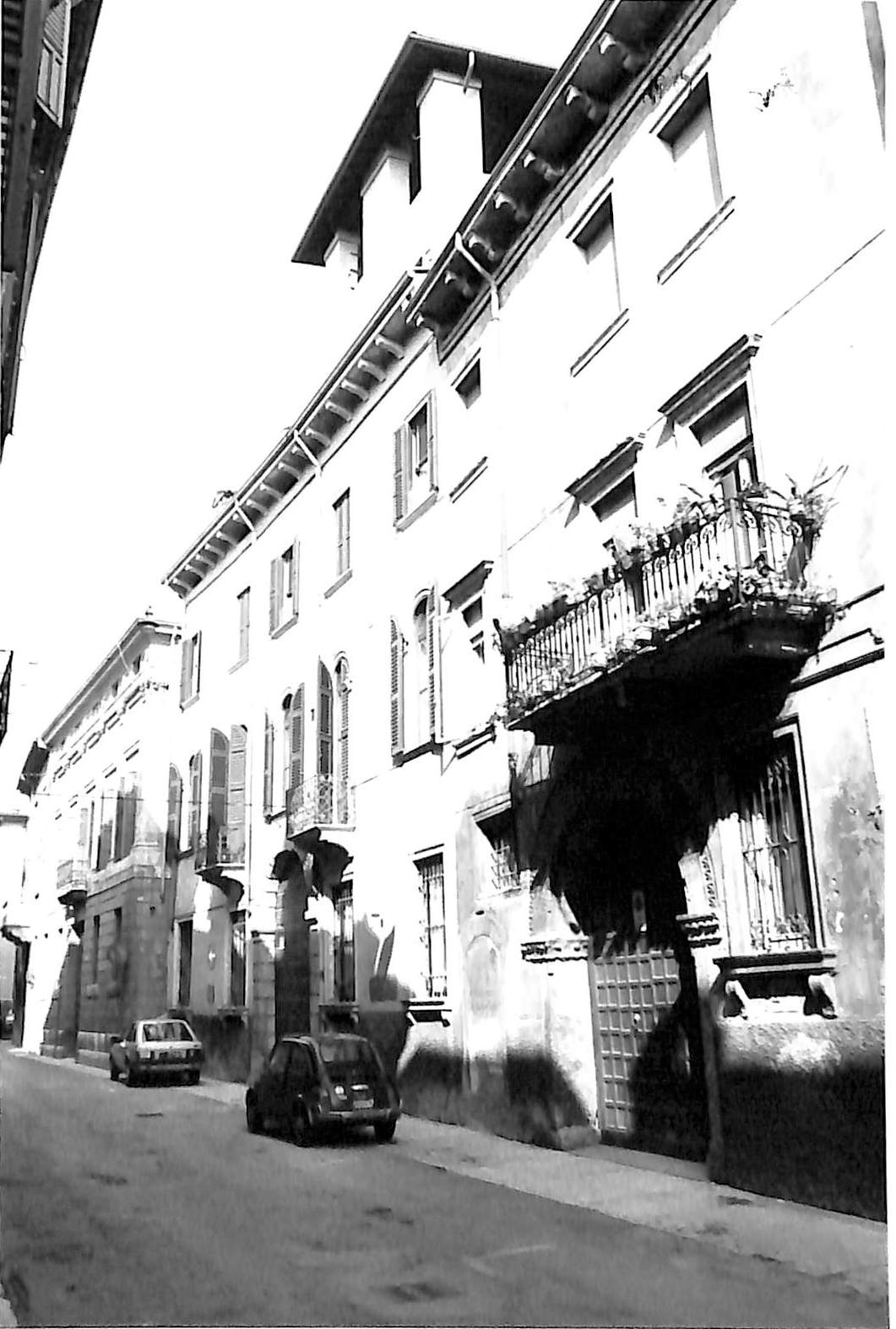 Casa Verità (casa, nobiliare) - Verona (VR)  (XV)