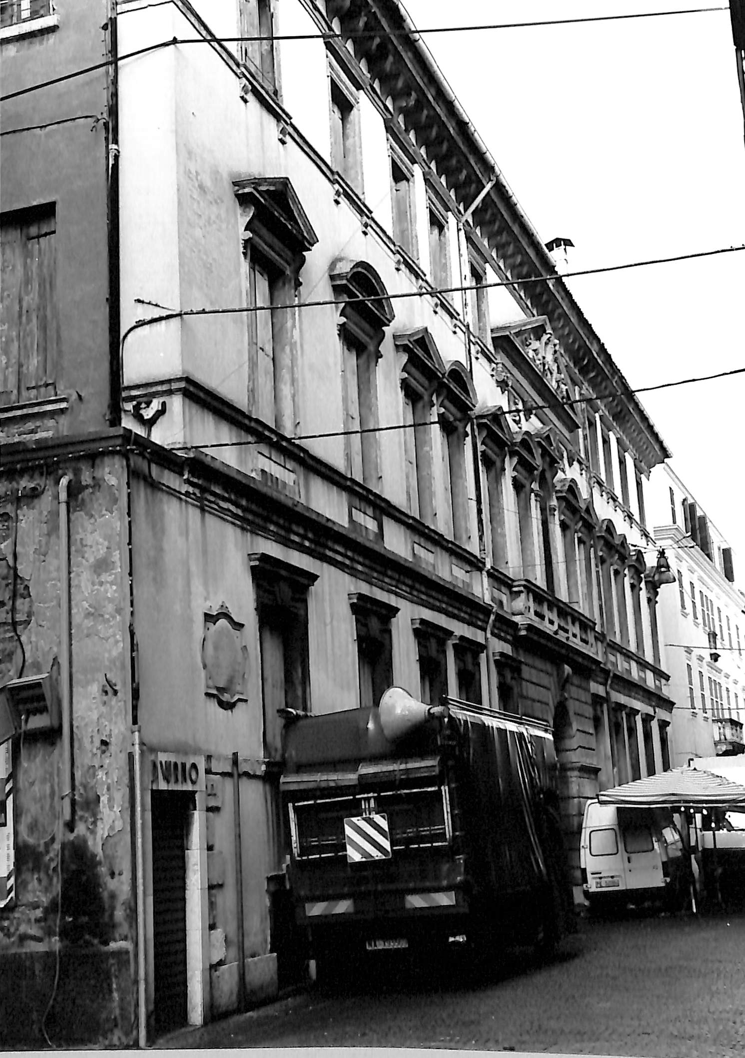 Palazzo Angeli (palazzo, nobiliare) - Rovigo (RO)  (XVIII)
