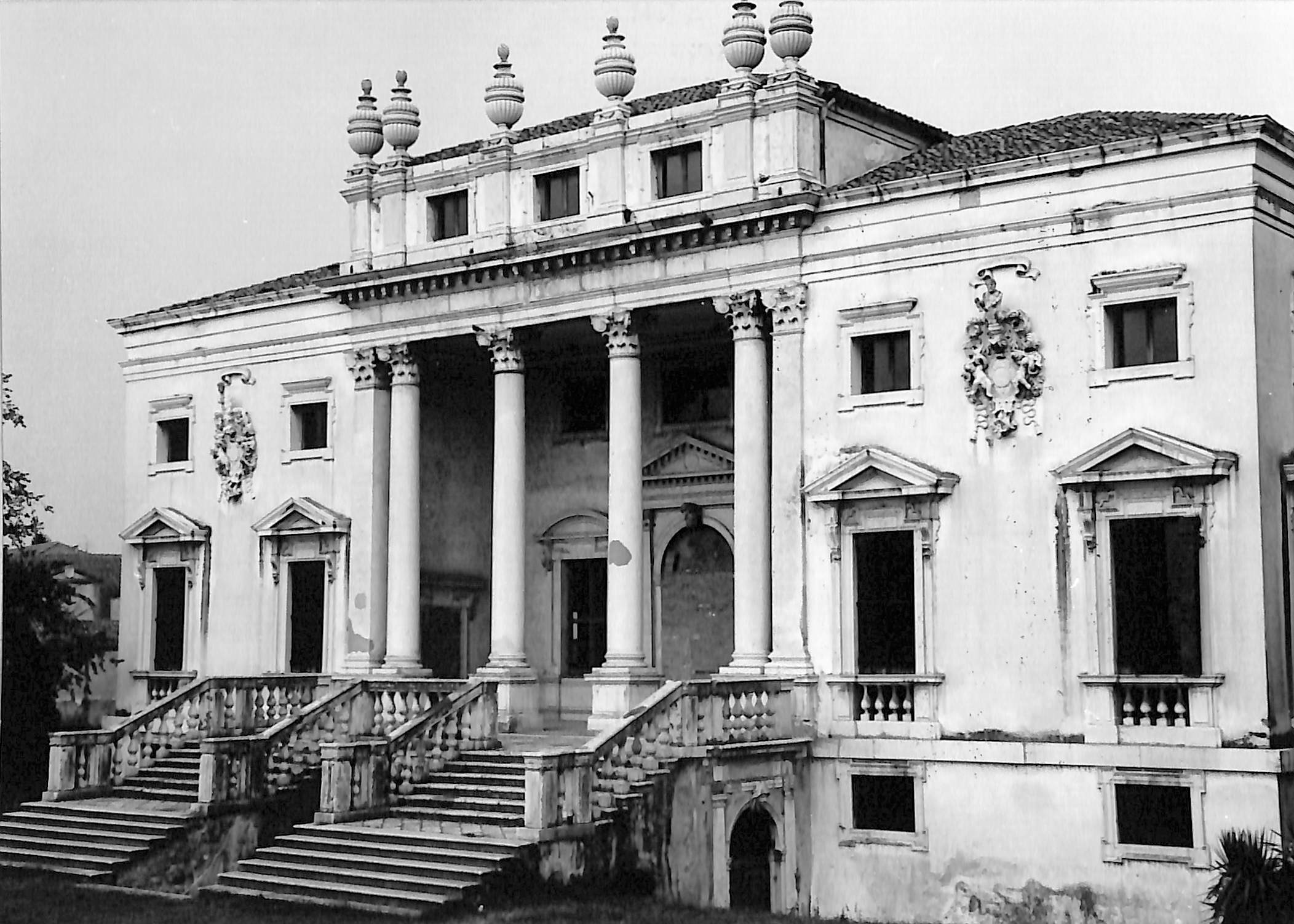 Villa Nani-Mocenigo (villa, patrizia) - Canda (RO)  (XVI, fine)