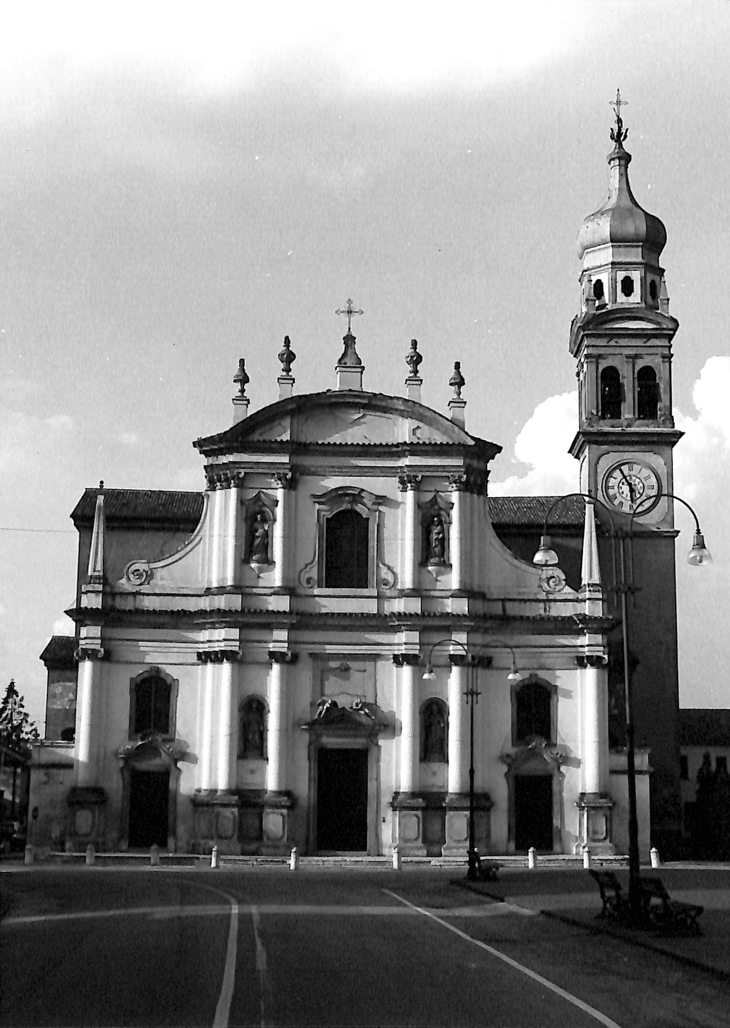 Chiesa arcipretale dei SS. Martino e Severo (chiesa, parrocchiale) - Crespino (RO)  (XVIII)