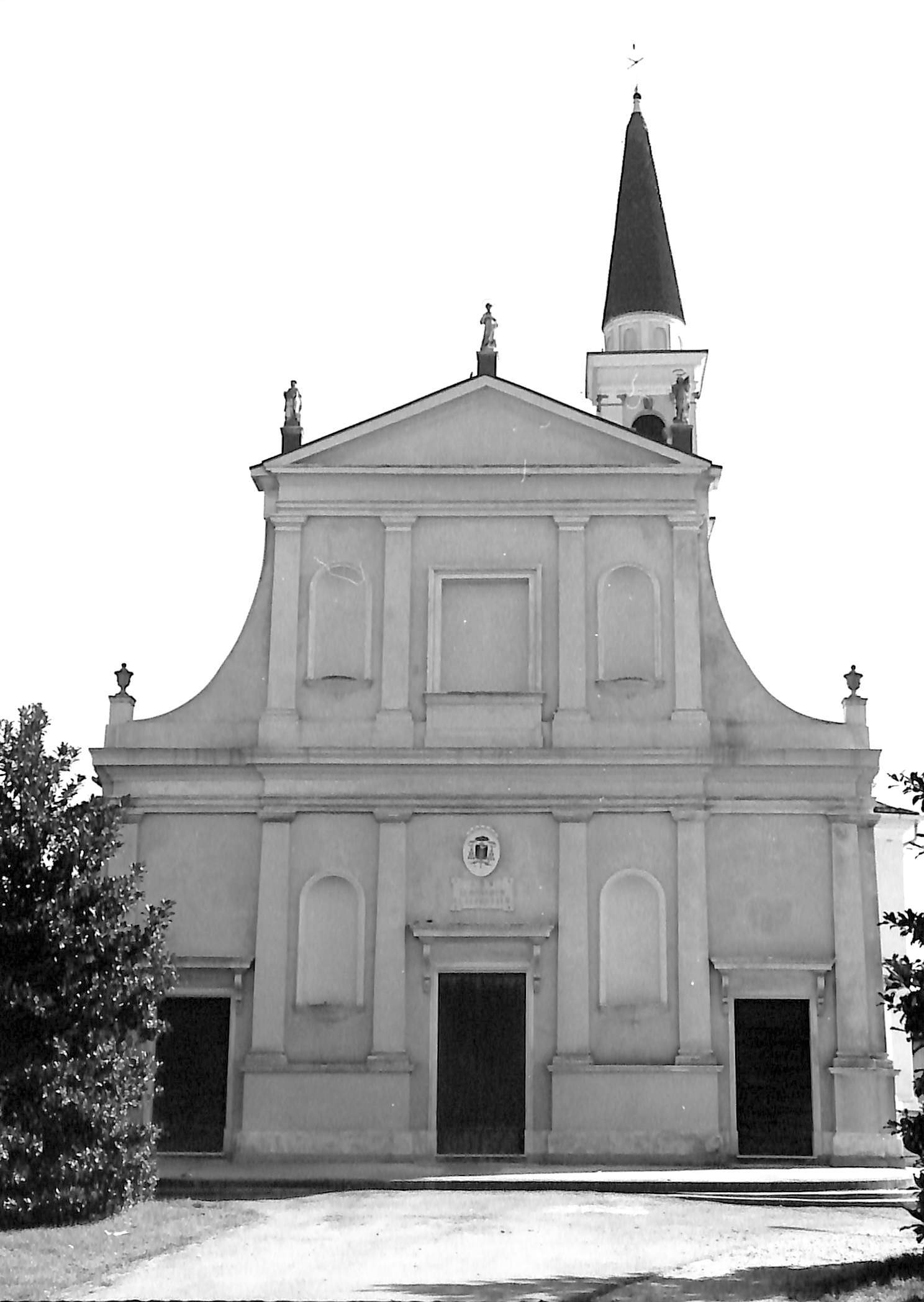 Chiesa di S. Lorenzo Martire (chiesa, parrocchiale) - Lusia (RO)  (XVIII)