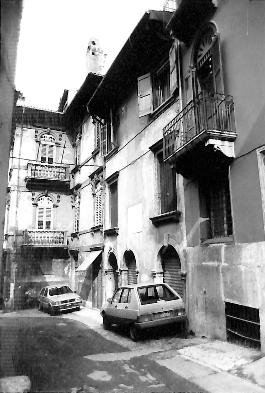 Palazzo Tirabosco (palazzo) - Verona (VR)  (XVI)