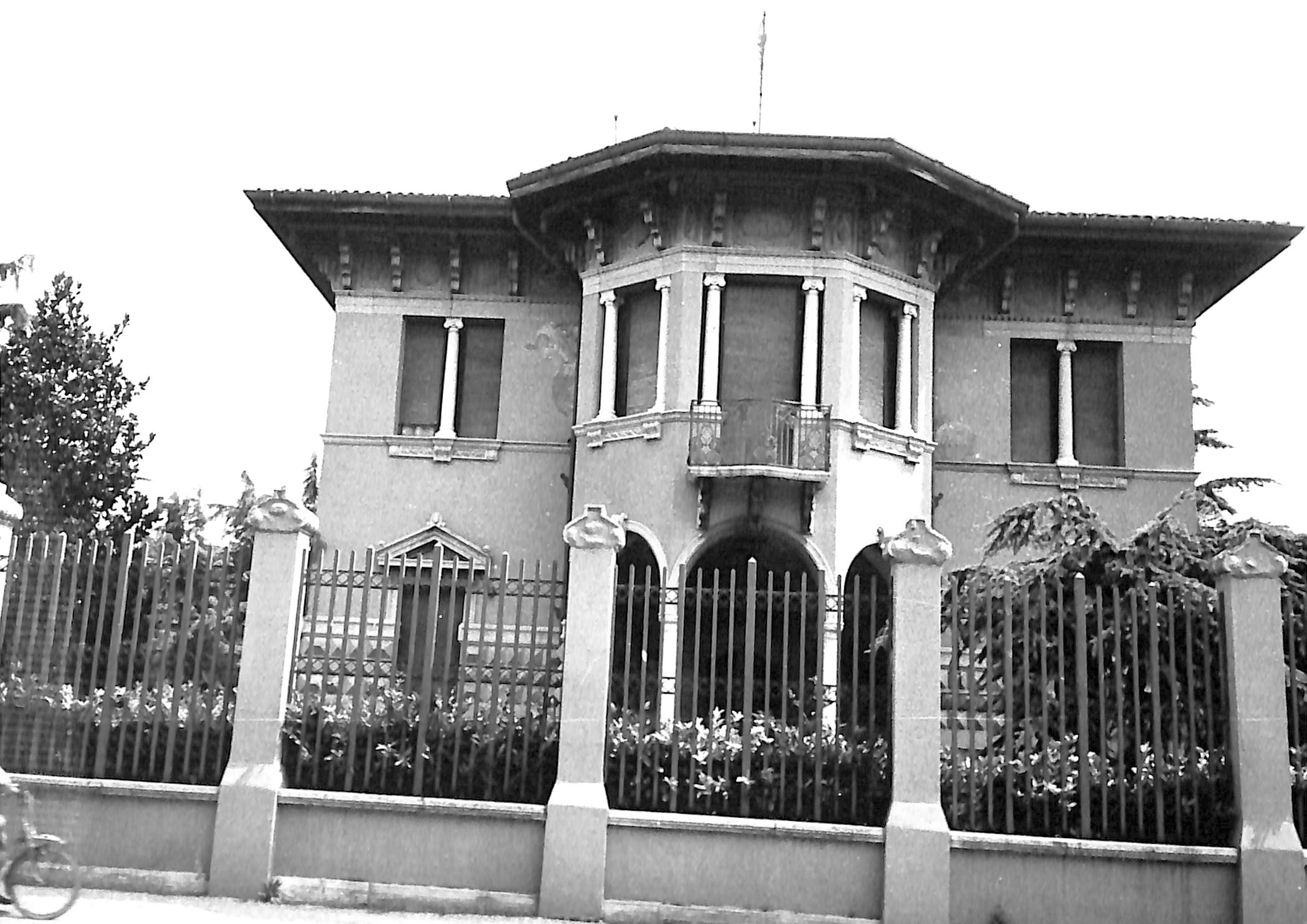 Villa Ongaro (villa) - Verona (VR)  (XX)