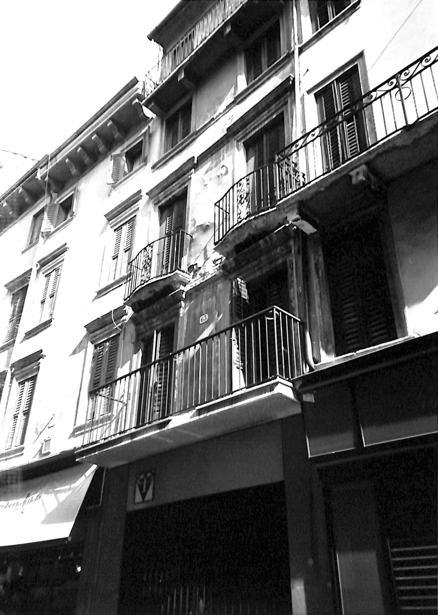 casa - Verona (VR)  (XIX)