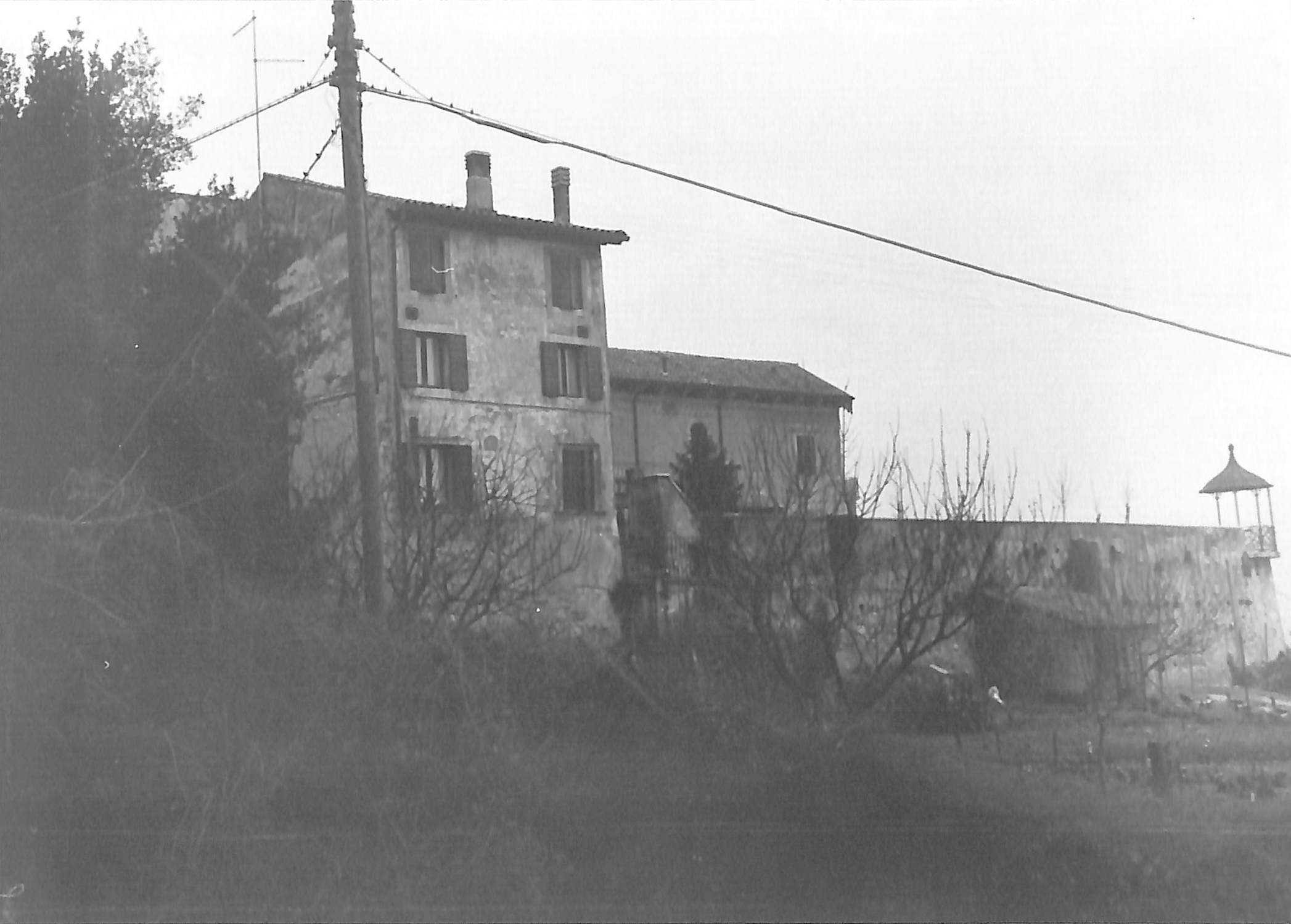 Villa con rustici (villa) - Verona (VR)  (XIX)