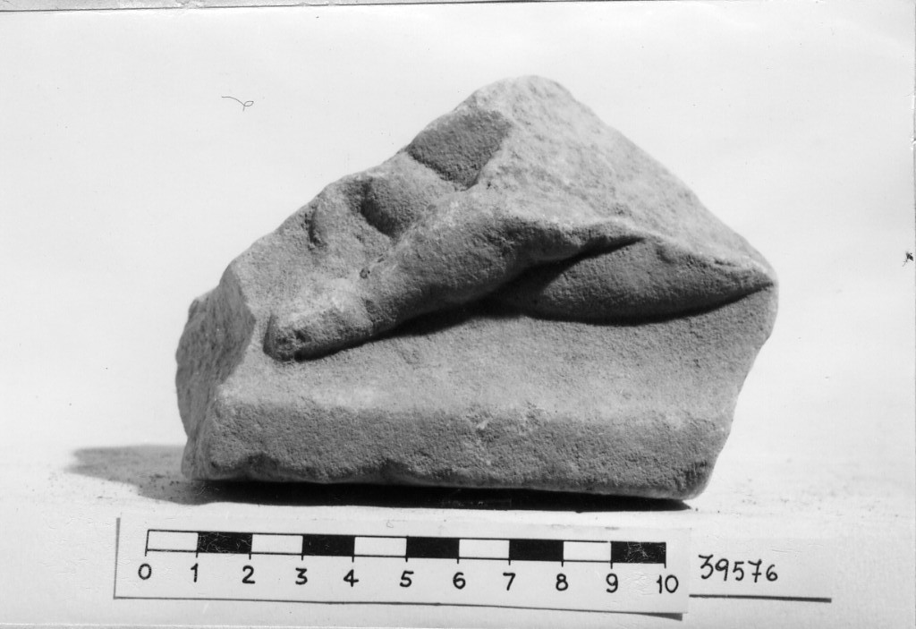 coperchio di sarcofago 