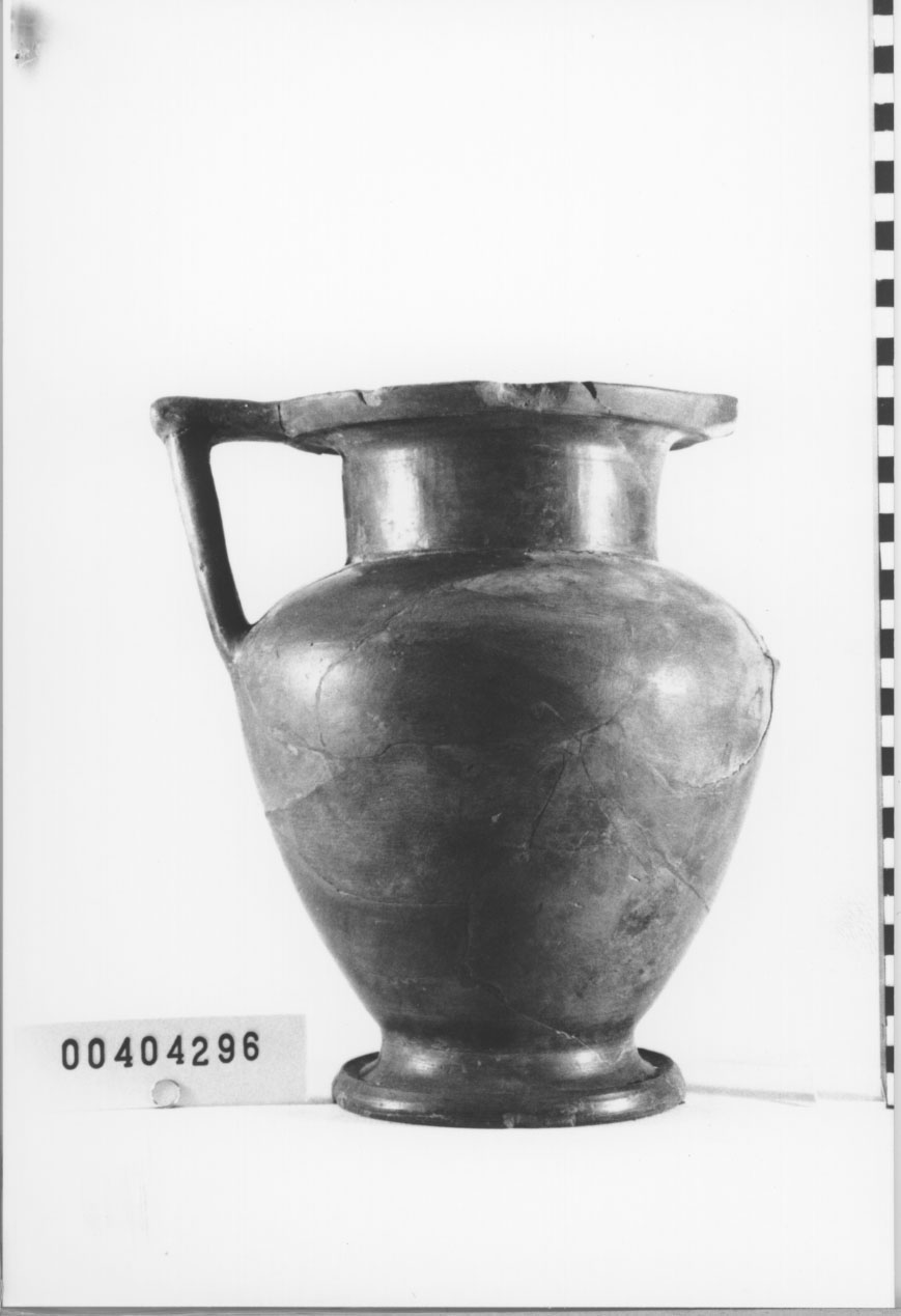 cratere a colonnette (VI sec. a.C)