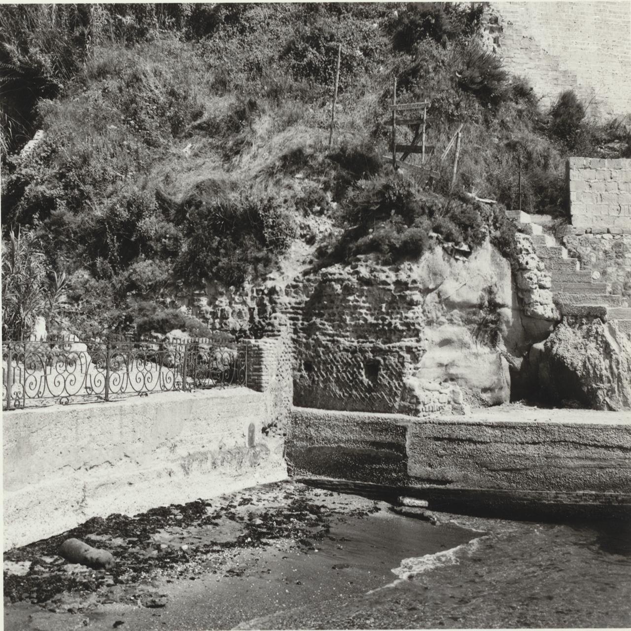 Napoli Posillipo. Cala della Gaiola (negativo) di Anonimo (XX)