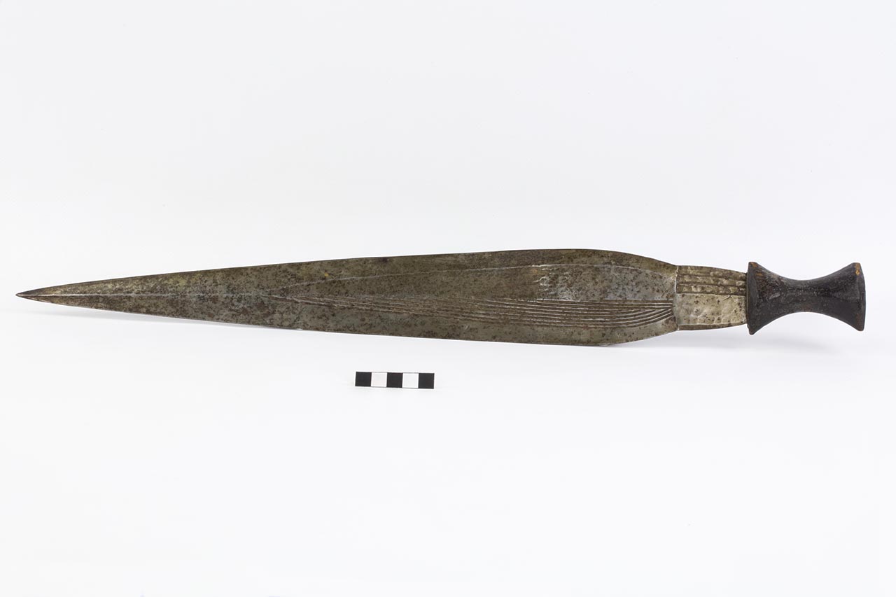 Daga, STRUMENTI E ACCESSORI/ ARMI E ARMATURE - Azande