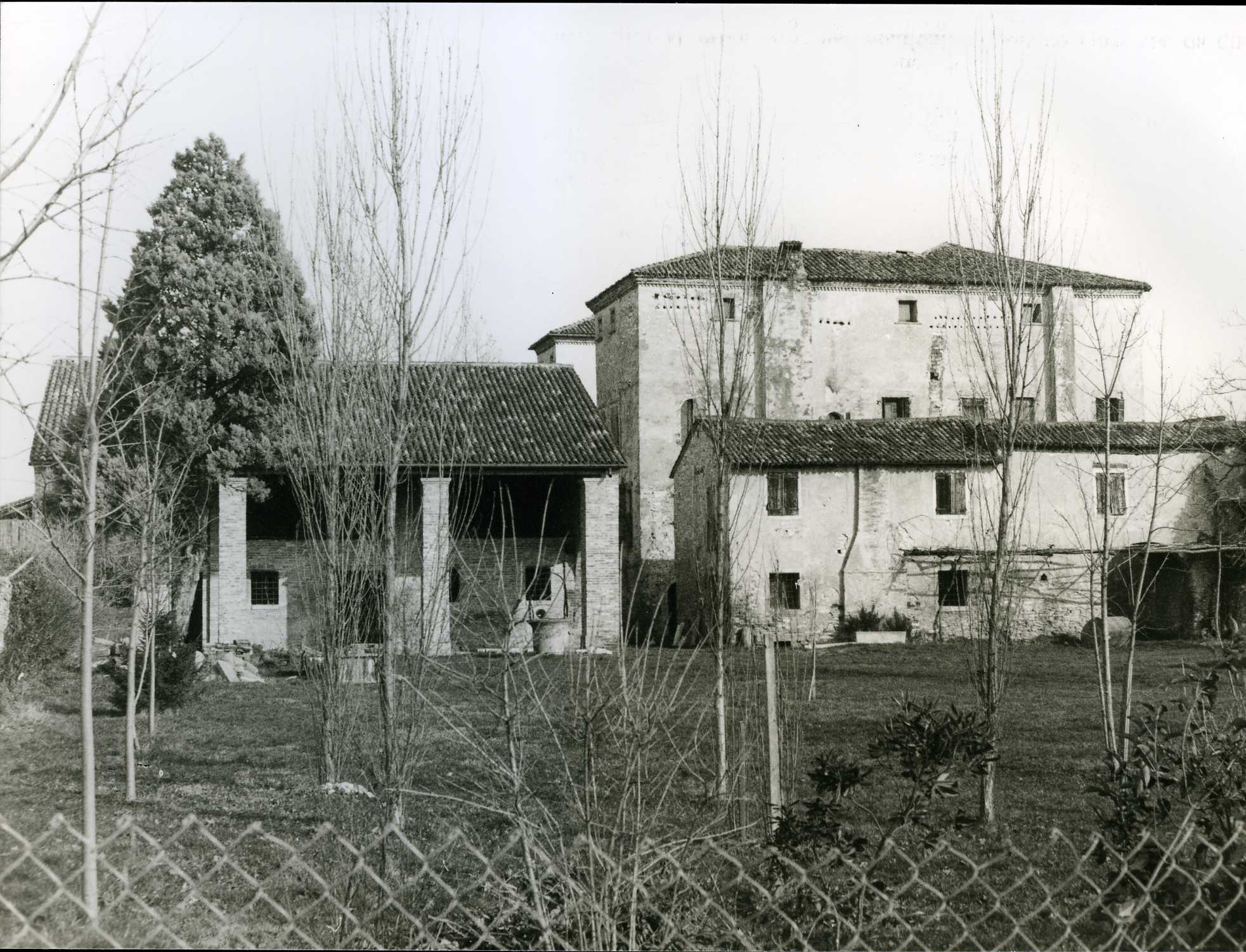 Villa Ex ricci detta "Ca' Brusa'" (villa, nobiliare) - Albettone (VI)  (XV, fine)