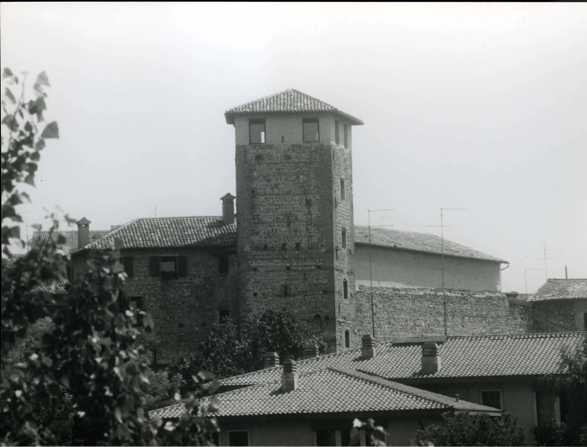Torre sud-ovest (torre) - Bassano del Grappa (VI)  (XVI)