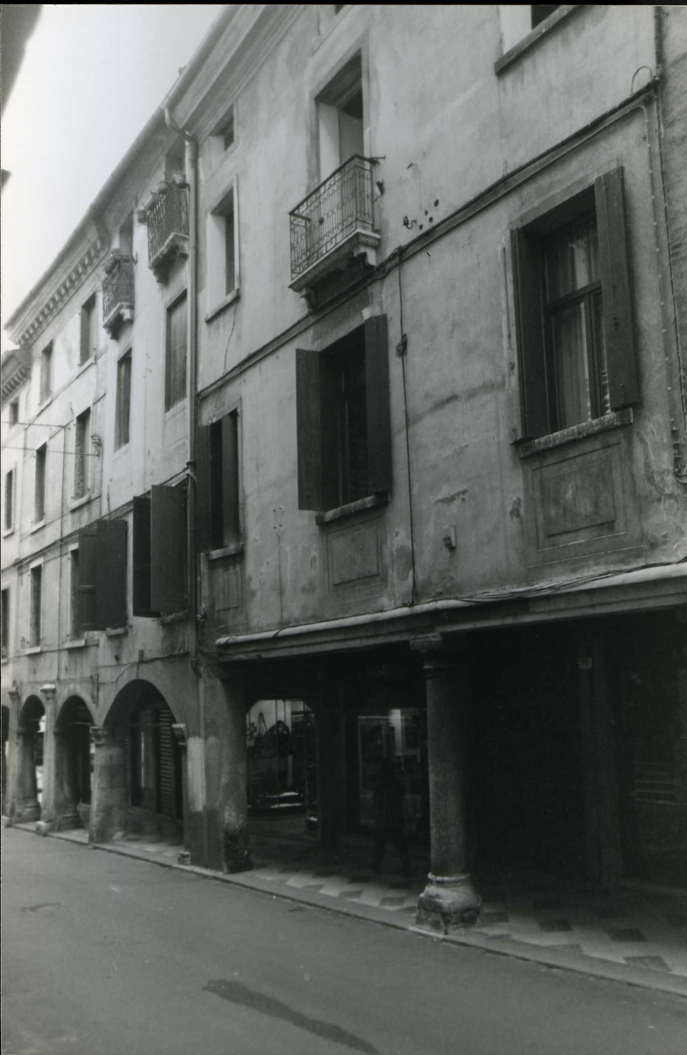 Casa Fontana (casa) - Bassano del Grappa (VI)  (XV)
