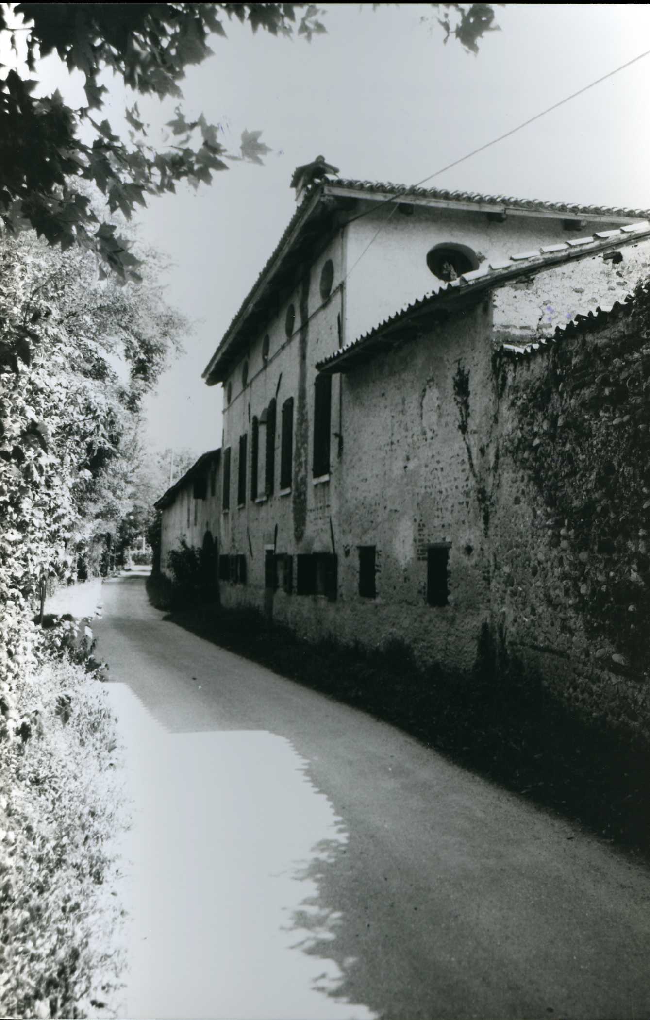 Case Albertoni al Poan (casa) - Bassano del Grappa (VI)  (XVII)