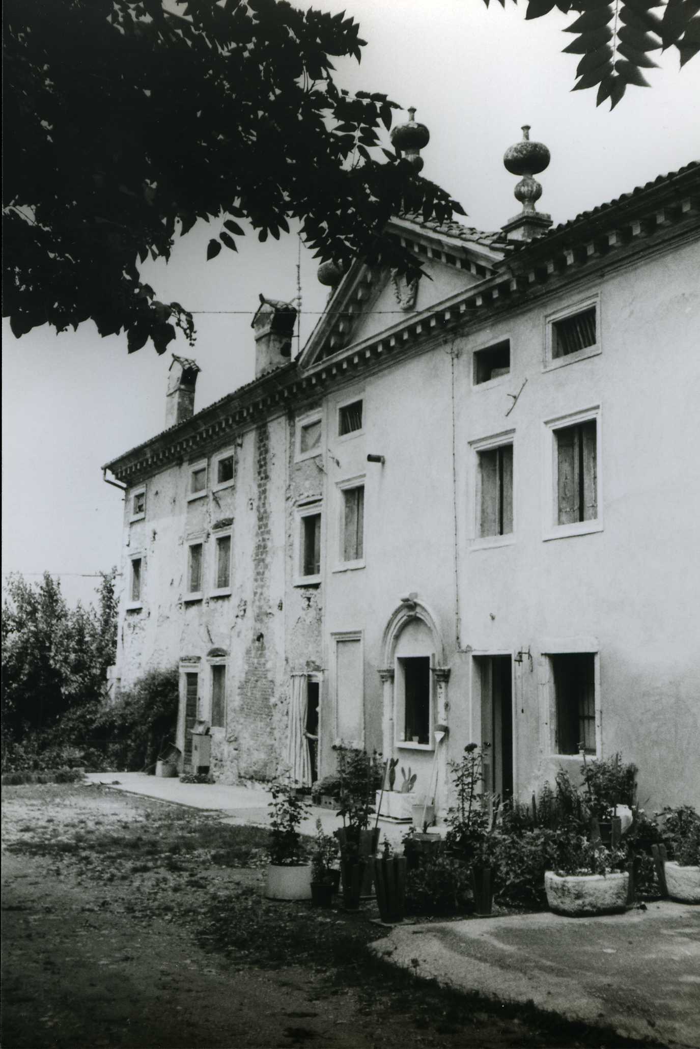 Villa Marini (villa) - Brendola (VI)  (XVII, seconda metà)